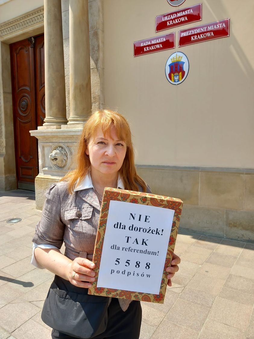 Nie dla dorożek! Tak dla referendum! 5588 podpisów pod naszym apelem